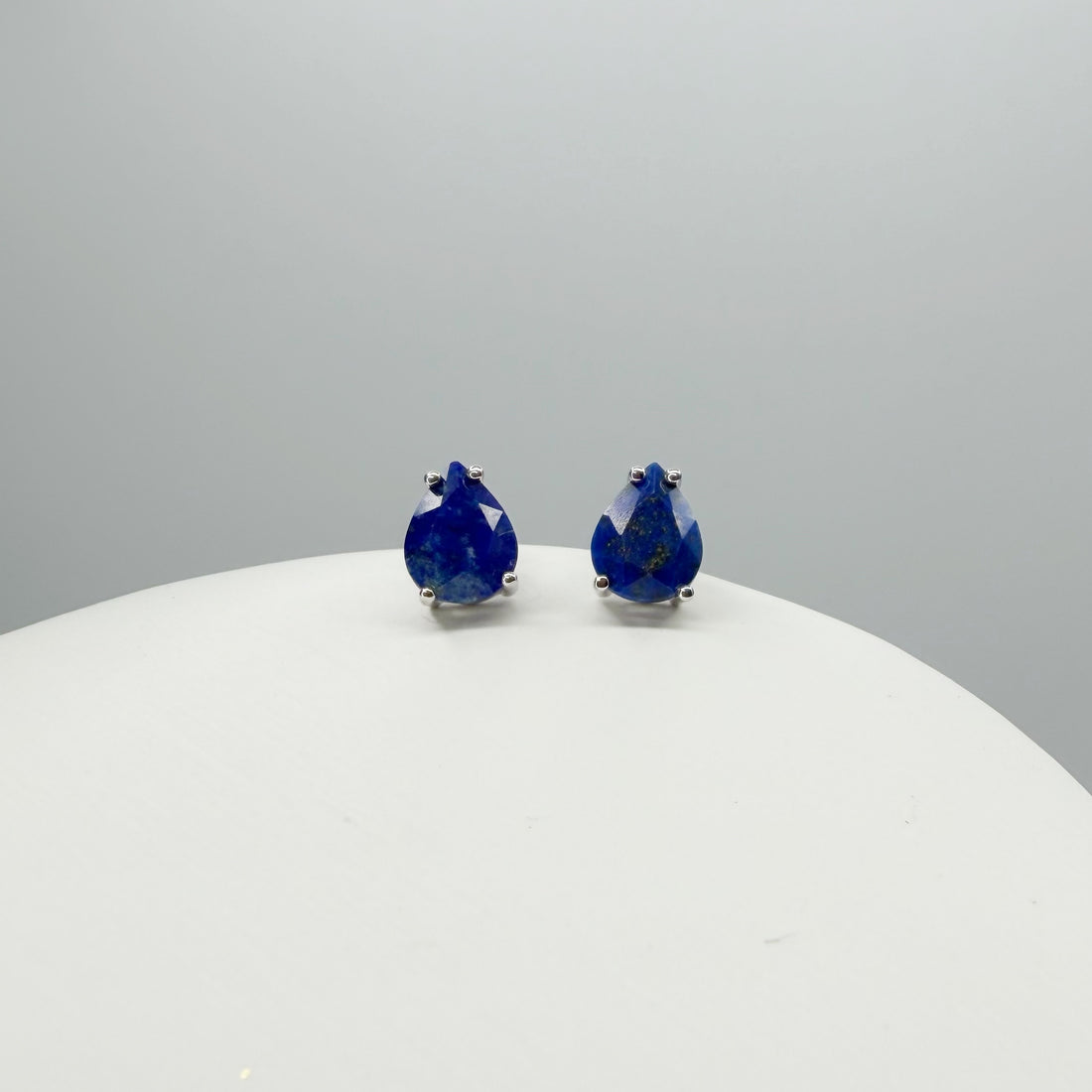 Orecchini a Lobo Lapislazzuli a Goccia- Argento 925