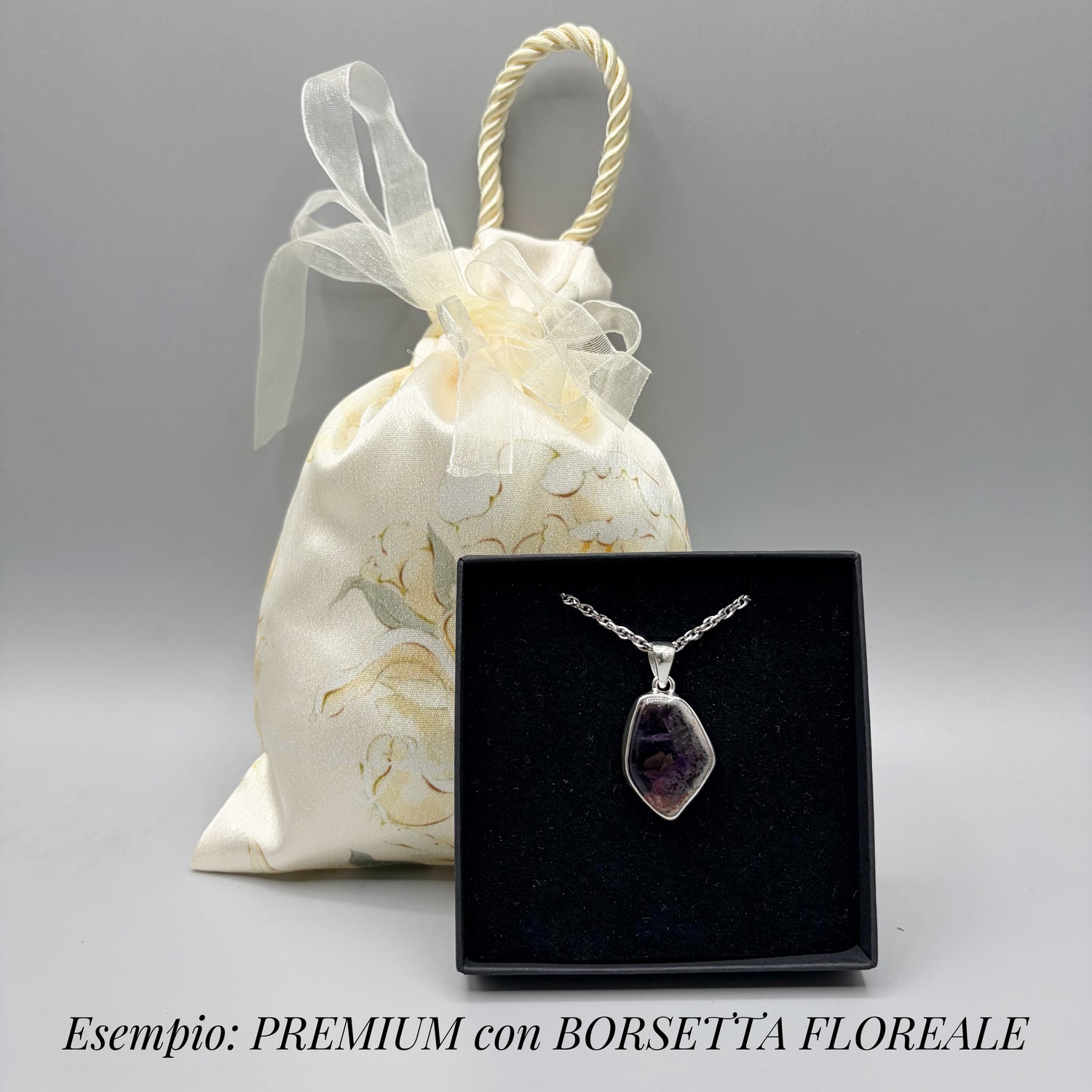 Coniglietto delle Sorprese: confanetto Pasquale con collana