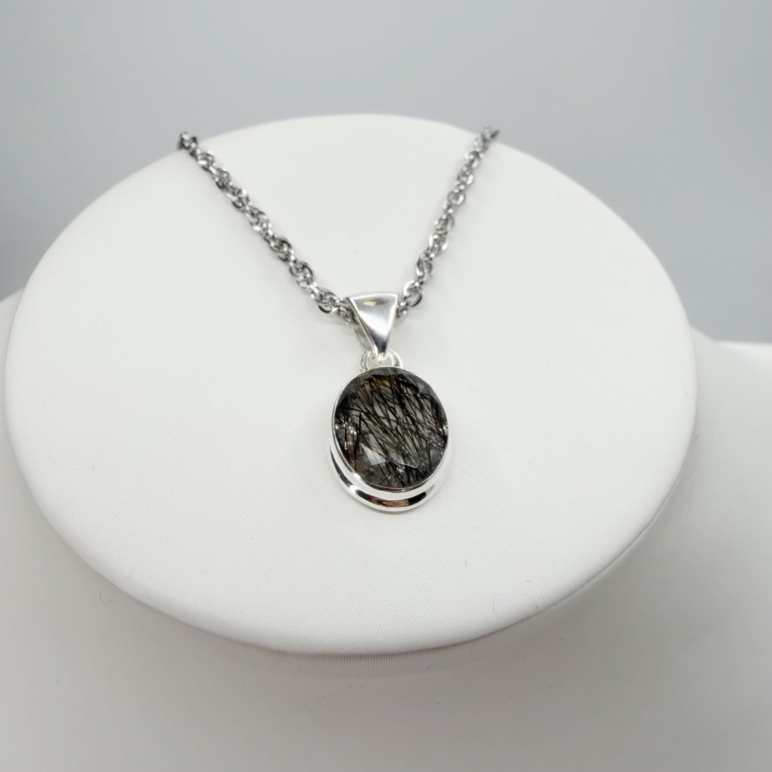 Ciondolo Quarzo Tormalinato Ovale - Argento 925