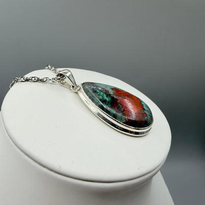 Ciondolo Cuprite e Argento 925 - Goccia