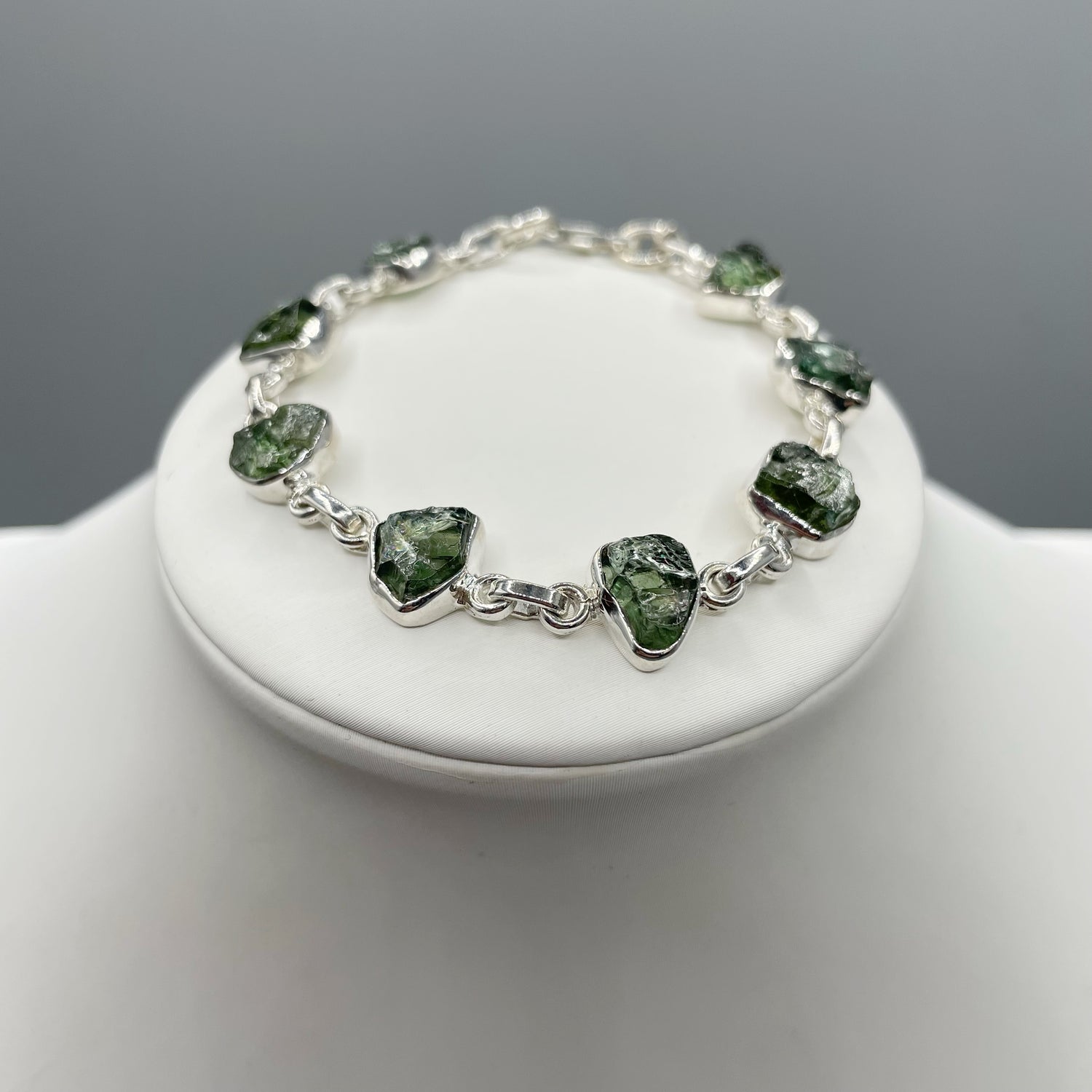 Bracciale Apatite Verde Grezza e Argento 925