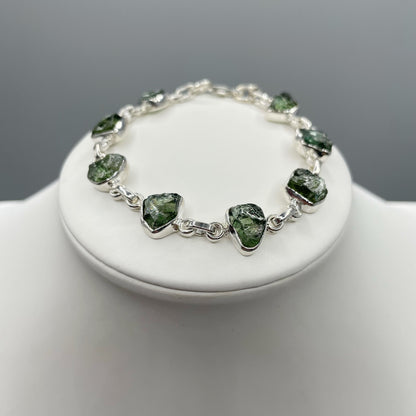 Bracciale Apatite Verde Grezza e Argento 925