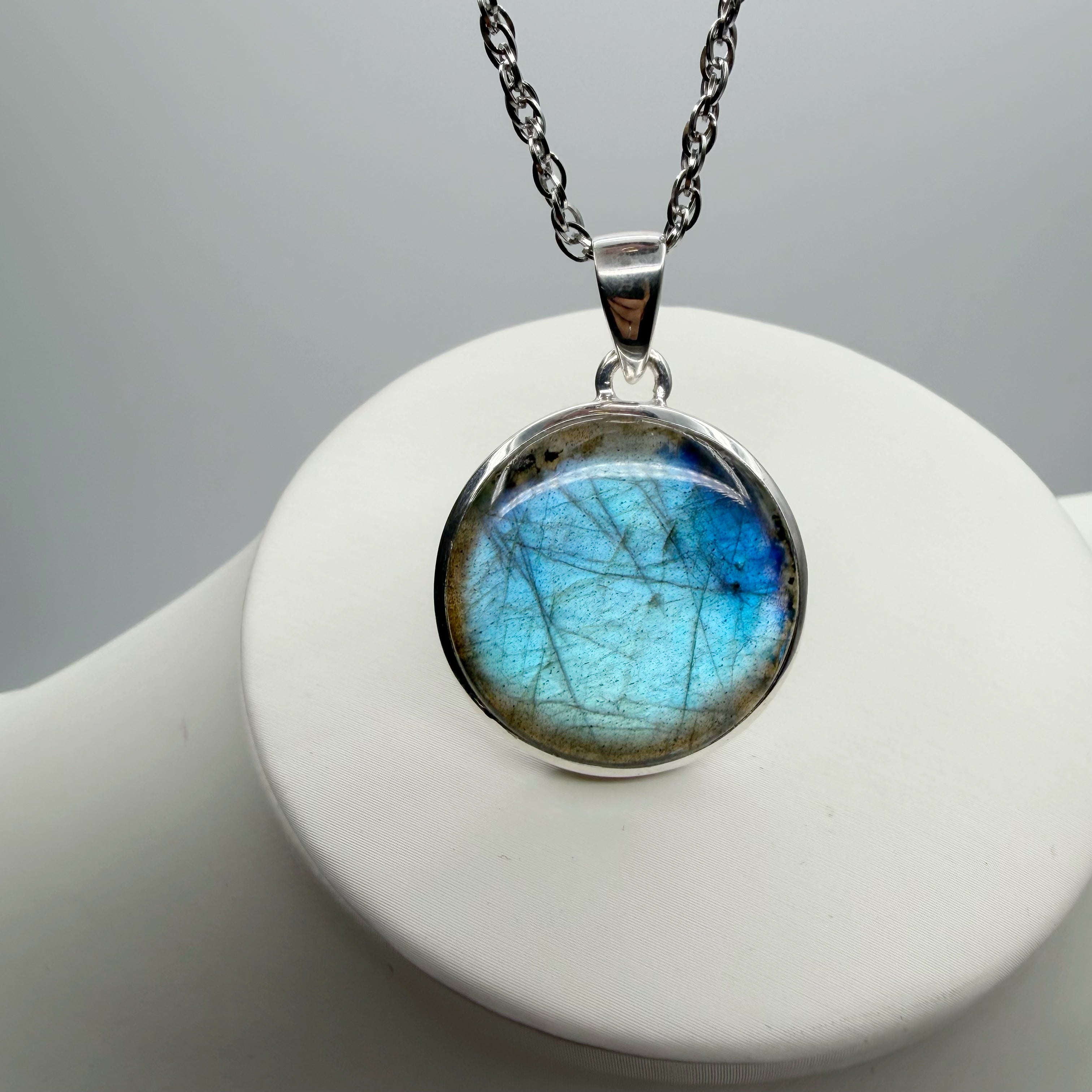 Ciondolo Labradorite Blu Argento 925 - Tondo