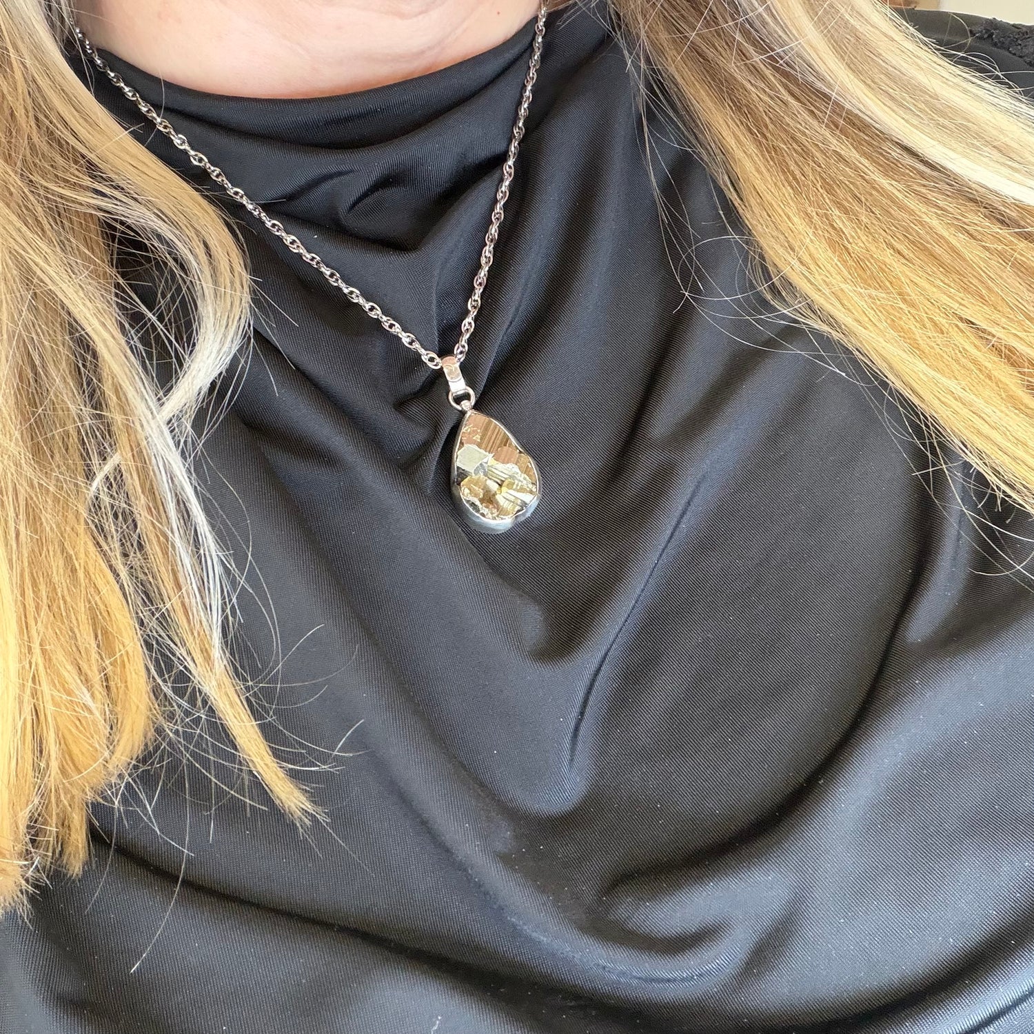 Ciondolo Pirite Grezza - Argento 925 - A Goccia