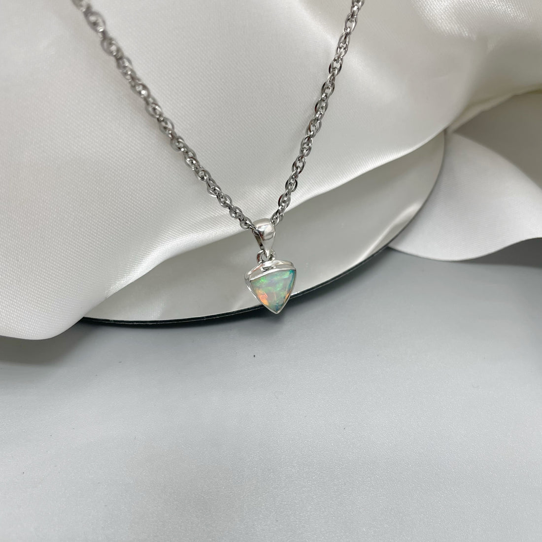 Ciondolo Opale Etiope Triangolo - Argento 925