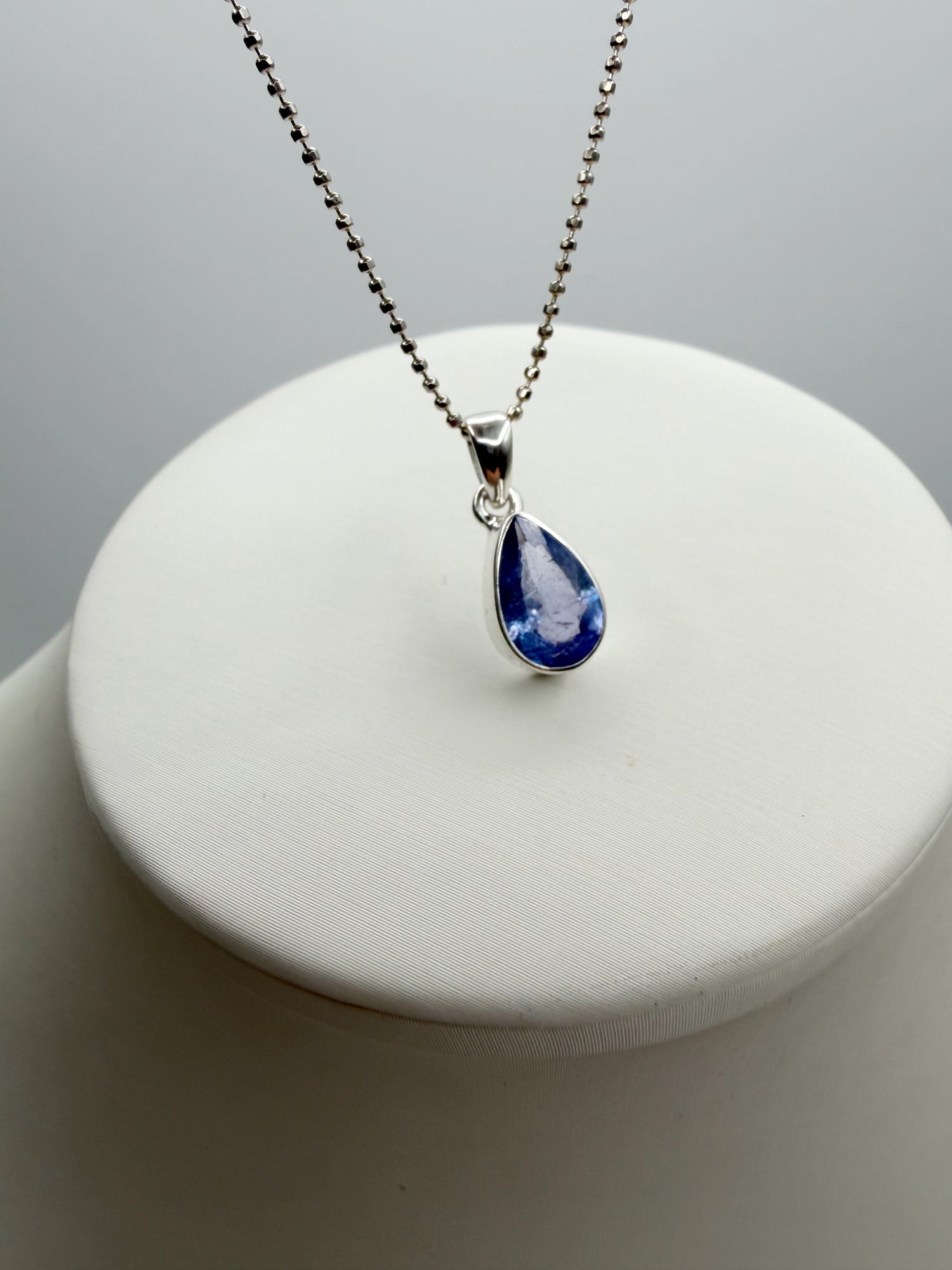 Ciondolo Tanzanite Argento 925 - a Goccia