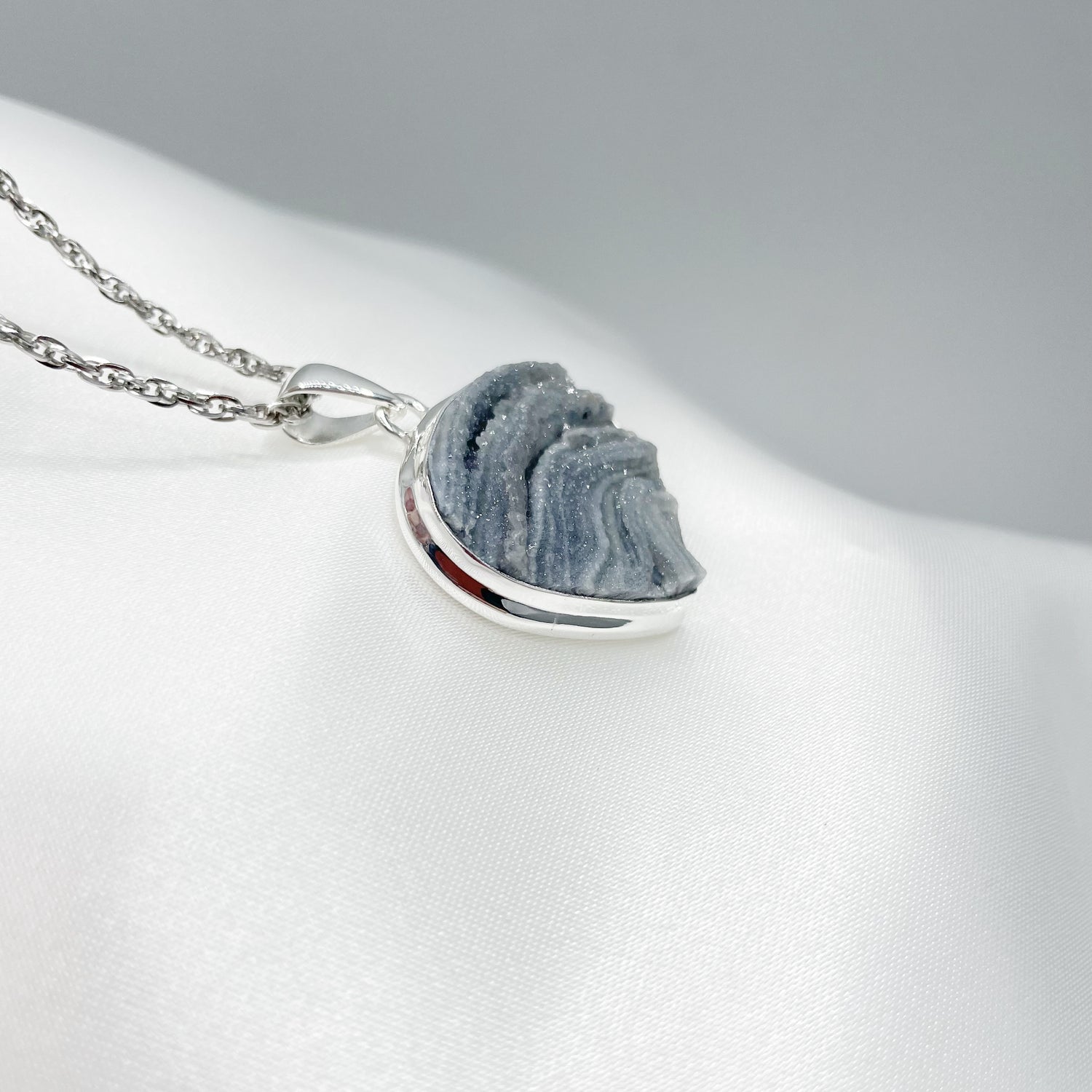 Ciondolo Desert Druzy Triangolare - Argento 925