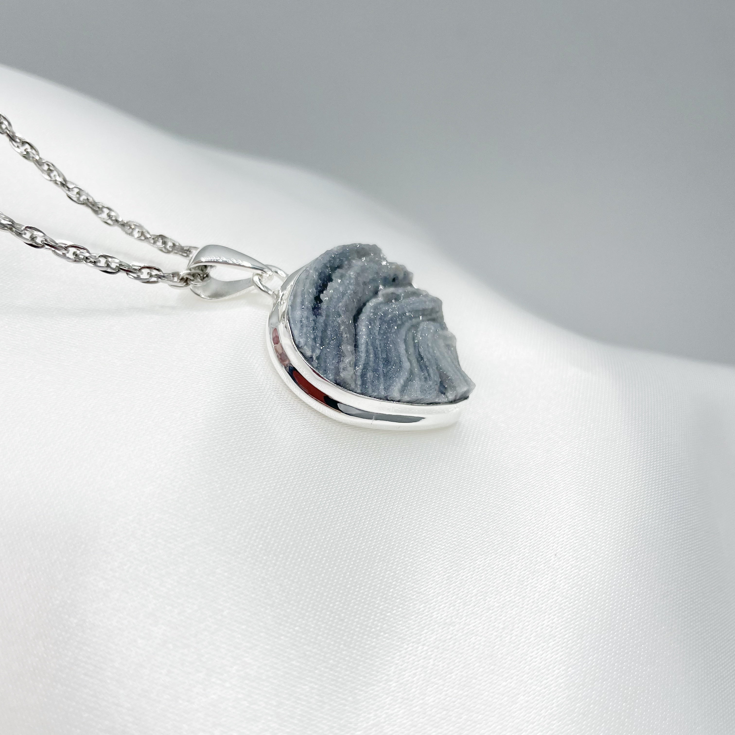 Ciondolo Desert Druzy Triangolare - Argento 925