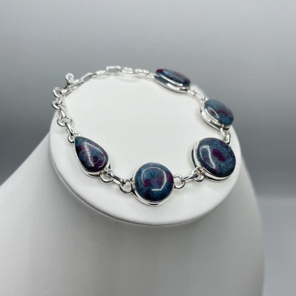 Bracciale Rubino in Cianite e Argento 925 - tondo