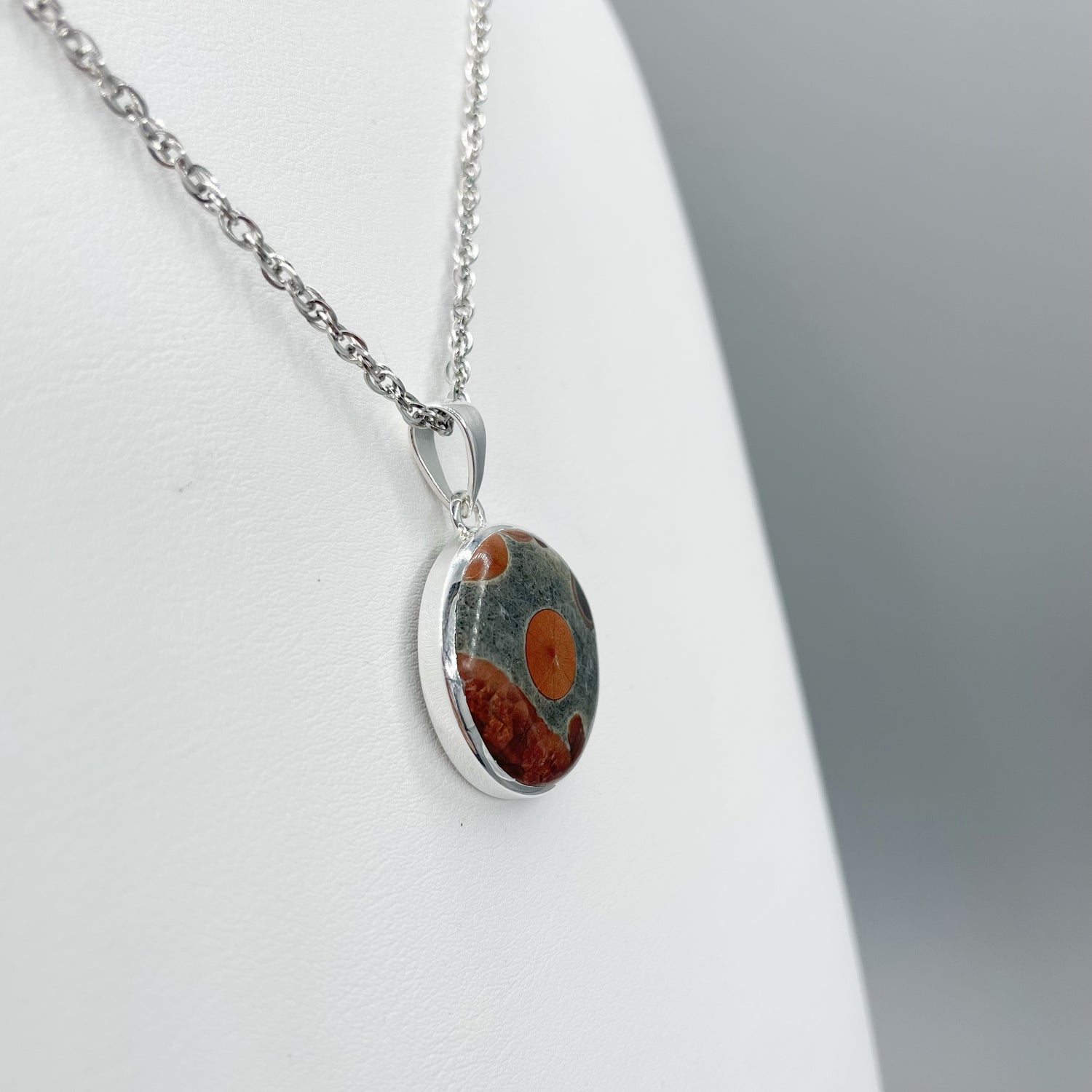 Ciondolo Ossidiana Peanut Tondo - Argento 925