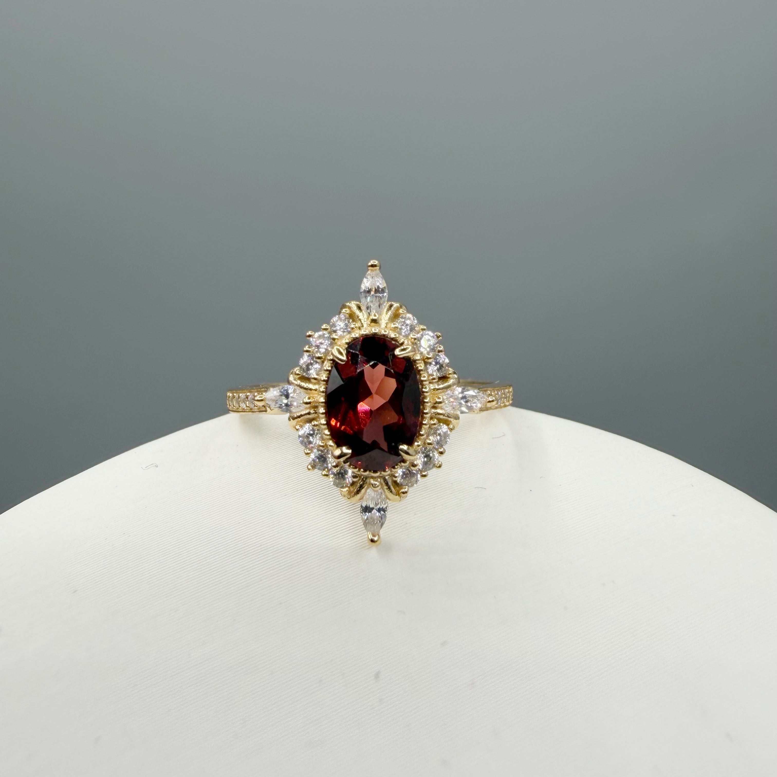 Anello Change Granato | Argento 925 placcato oro 14k - NON REGOLABILE