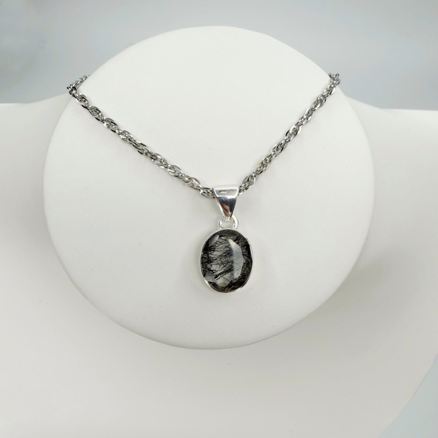 Ciondolo Quarzo Tormalinato Ovale - Argento 925