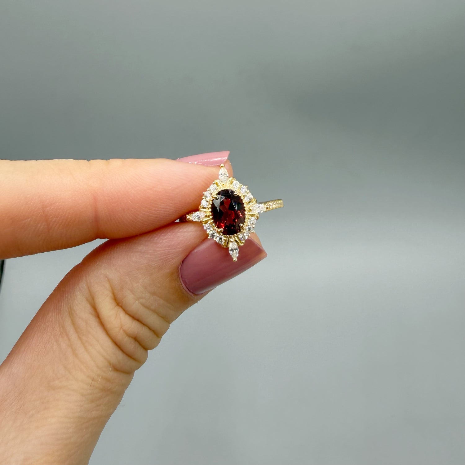 Anello Change Granato | Argento 925 placcato oro 14k - NON REGOLABILE
