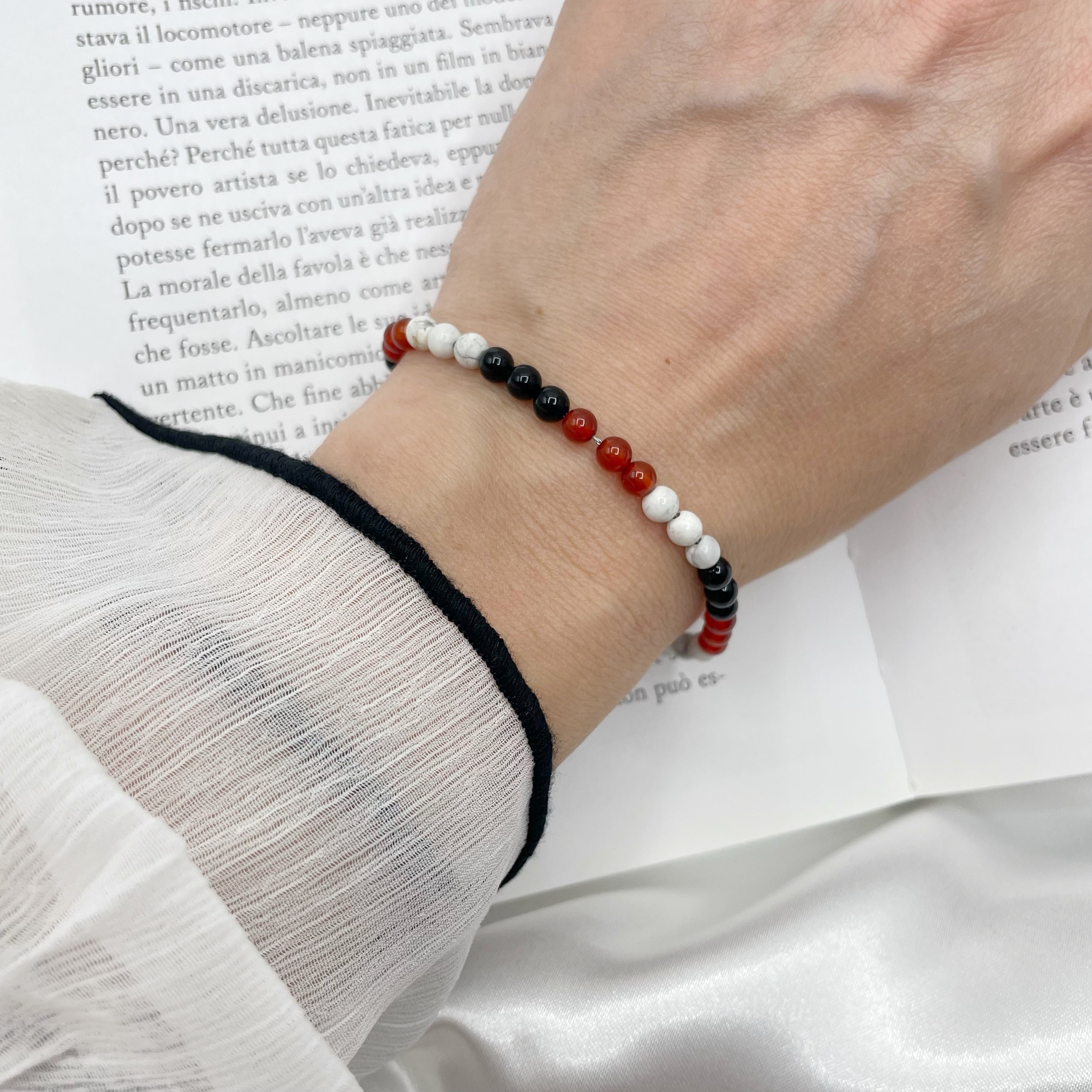 Bracciale Scorpione - Tormalina, Corniola, Howlite