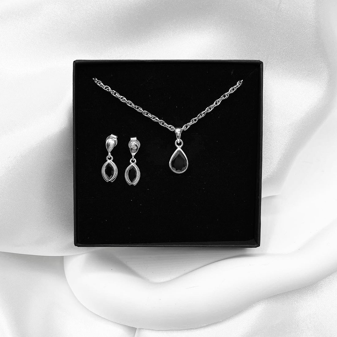 Set Tormalina - Collana e orecchini