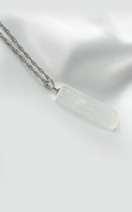 Collana Selenite