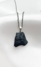 Carica l&#39;immagine nel visualizzatore di Gallery, Collana Shungite
