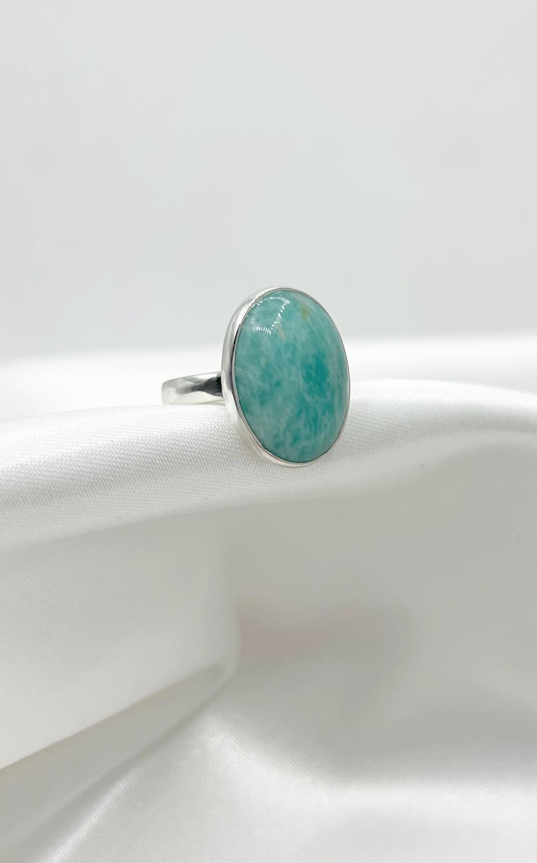 Anello Amazzonite Ovale e Argento 925