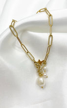 Carica l&#39;immagine nel visualizzatore di Gallery, Bracciale Perle Stellina Acciaio Inossidabile Gold
