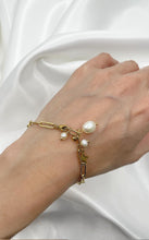 Carica l&#39;immagine nel visualizzatore di Gallery, Bracciale Perle Stellina Acciaio Inossidabile Gold
