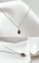 Carica l&#39;immagine nel visualizzatore di Gallery, Collana Labradorite e Argento 925

