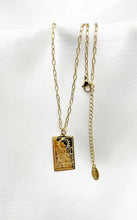 Carica l&#39;immagine nel visualizzatore di Gallery, Collana Luna Carta dei Tarocchi Gold
