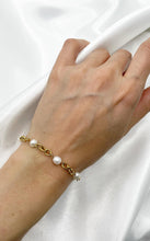 Carica l&#39;immagine nel visualizzatore di Gallery, Bracciale Little Glow - Perle di Fiume e Acciaio Inossidabile Gold

