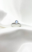 Carica l&#39;immagine nel visualizzatore di Gallery, Anello Labradorite Ovale Argento 925
