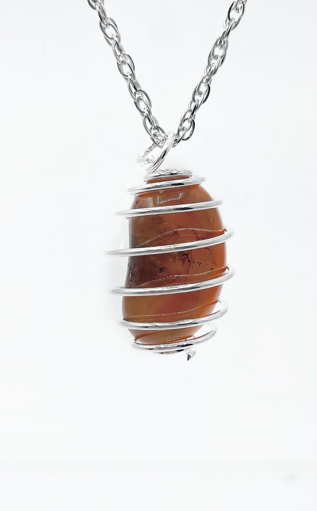 Corniola (Scorpione, Leone)