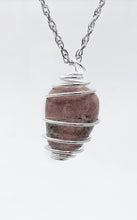 Carica l&#39;immagine nel visualizzatore di Gallery, Rodonite (Vergine)
