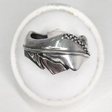 Carica l&#39;immagine nel visualizzatore di Gallery, Anello foglia Argento 925
