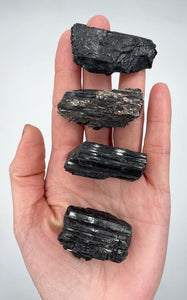Pietra di Tormalina nera Grande