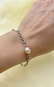 Bracciale Perle di Fiume e Acciaio Inossidabile