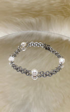 Carica l&#39;immagine nel visualizzatore di Gallery, Bracciale Perle di Fiume e Acciaio Inossidabile
