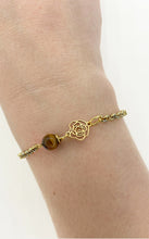 Carica l&#39;immagine nel visualizzatore di Gallery, Bracciale Occhio di Tigre e Acciaio Inossidabile Gold
