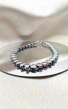 Carica l&#39;immagine nel visualizzatore di Gallery, Bracciale Ematite Cuori

