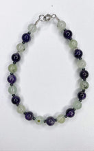 Carica l&#39;immagine nel visualizzatore di Gallery, Braccialetto Prehnite e Ametista
