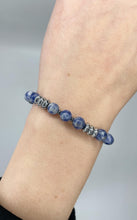 Carica l&#39;immagine nel visualizzatore di Gallery, Bracciale Sodalite ed Ematite
