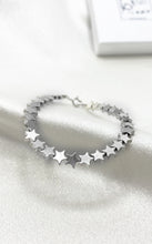 Carica l&#39;immagine nel visualizzatore di Gallery, Bracciale Ematite Stelle

