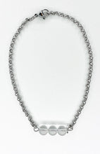 Carica l&#39;immagine nel visualizzatore di Gallery, Bracciale Cristallo di Rocca e Acciaio inossidabile
