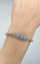 Carica l&#39;immagine nel visualizzatore di Gallery, Bracciale Angelite e acciaio inossidabile
