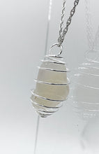 Carica l&#39;immagine nel visualizzatore di Gallery, Calcedonio Grigio (Bilancia) MX
