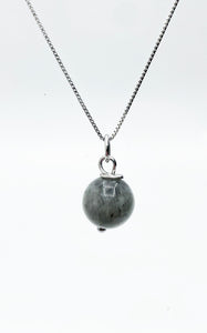 Ciondolo Atlas - Labradorite Grigia con Catenina