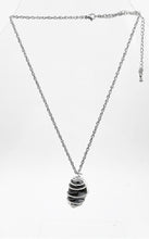 Carica l&#39;immagine nel visualizzatore di Gallery, Ematite (Capricorno)
