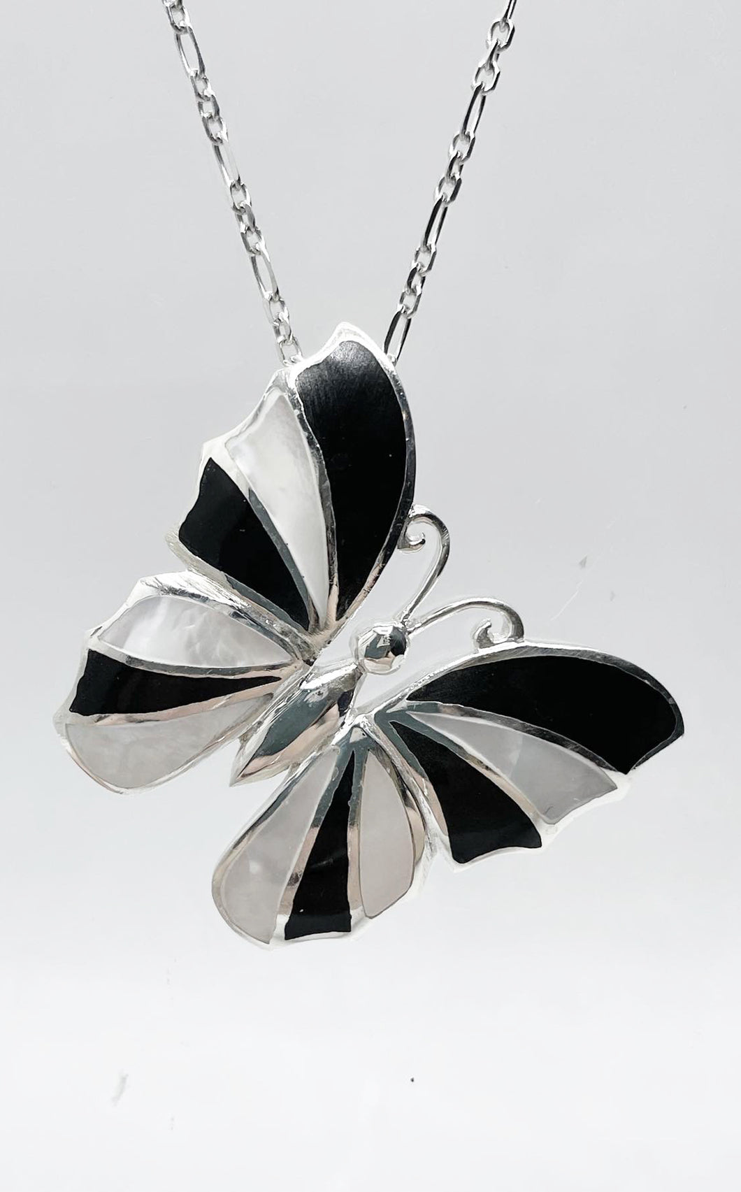 Farfalla Madreperla e Argento 925