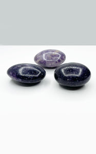 Pietra di Lepidolite Palmstone