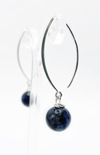 Carica l&#39;immagine nel visualizzatore di Gallery, Orecchini Sodalite
