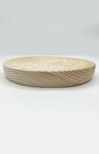Carica l&#39;immagine nel visualizzatore di Gallery, Piattino di legno per Cristalli
