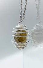Carica l&#39;immagine nel visualizzatore di Gallery, Quarzo Fumè (Bilancia, Capricorno, Vergine)
