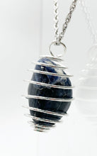 Carica l&#39;immagine nel visualizzatore di Gallery, Sodalite (Pesci)
